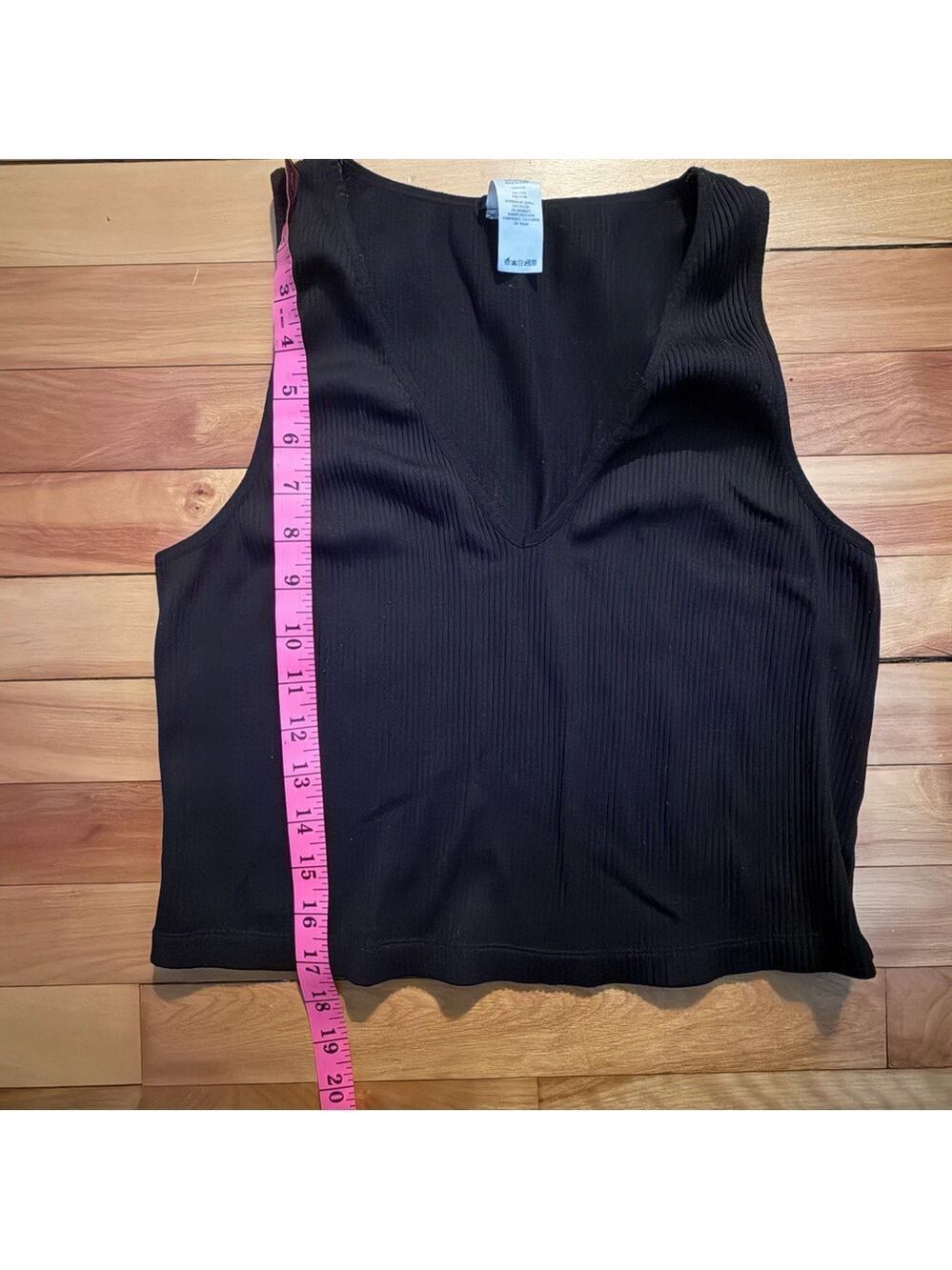 3 for $20 ⭐️ Dynamite Medium Black V-Neck Sleeveless Ribbed Top - Picture 8 of 8